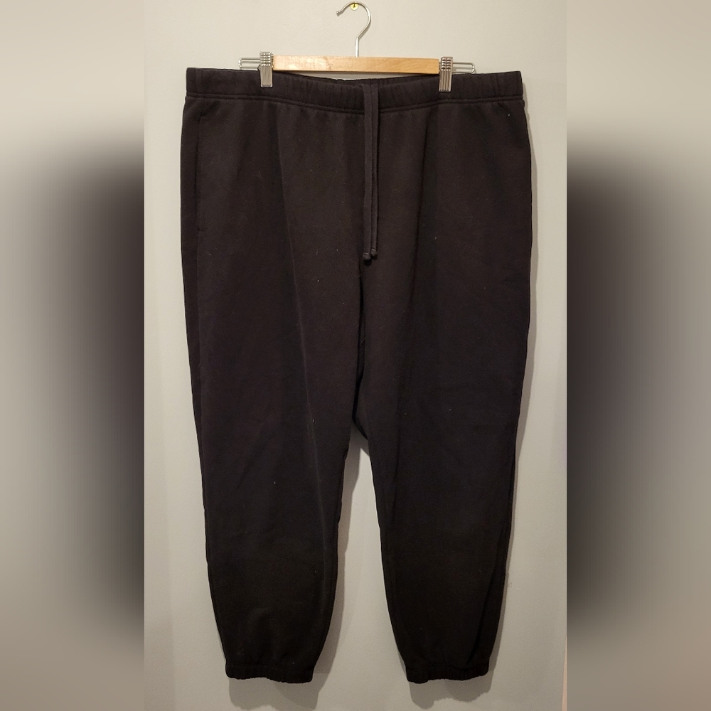 Black Sweatpants